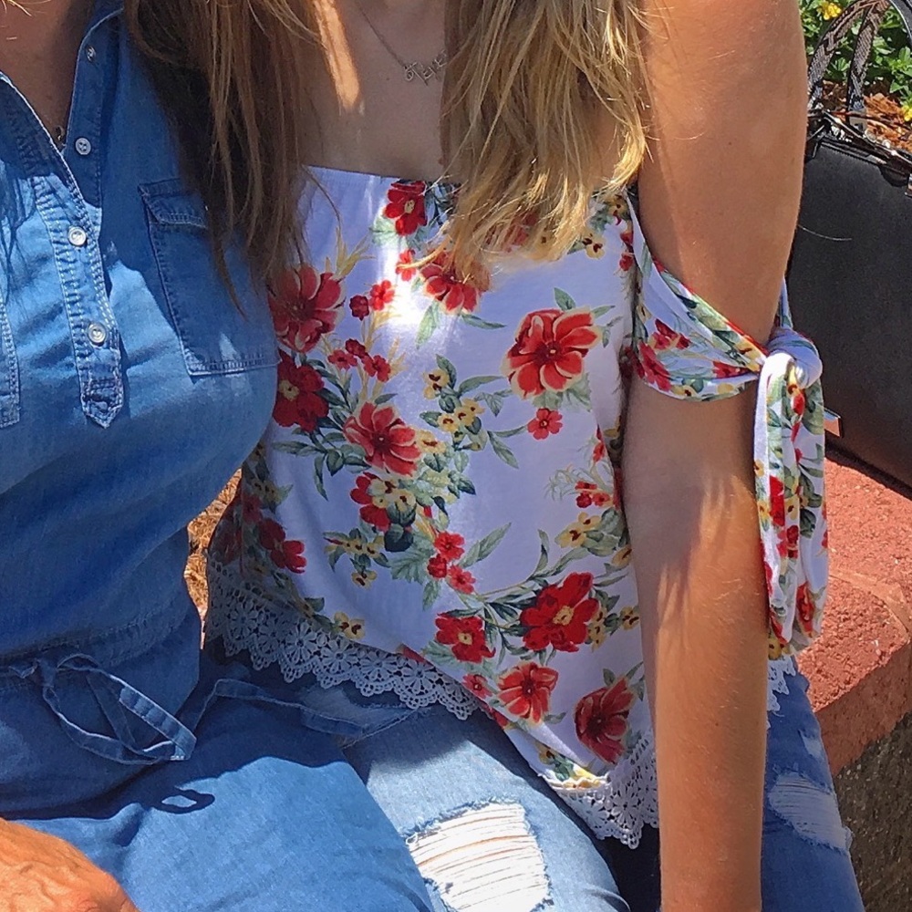 Off The Shoulder Floral Shirt